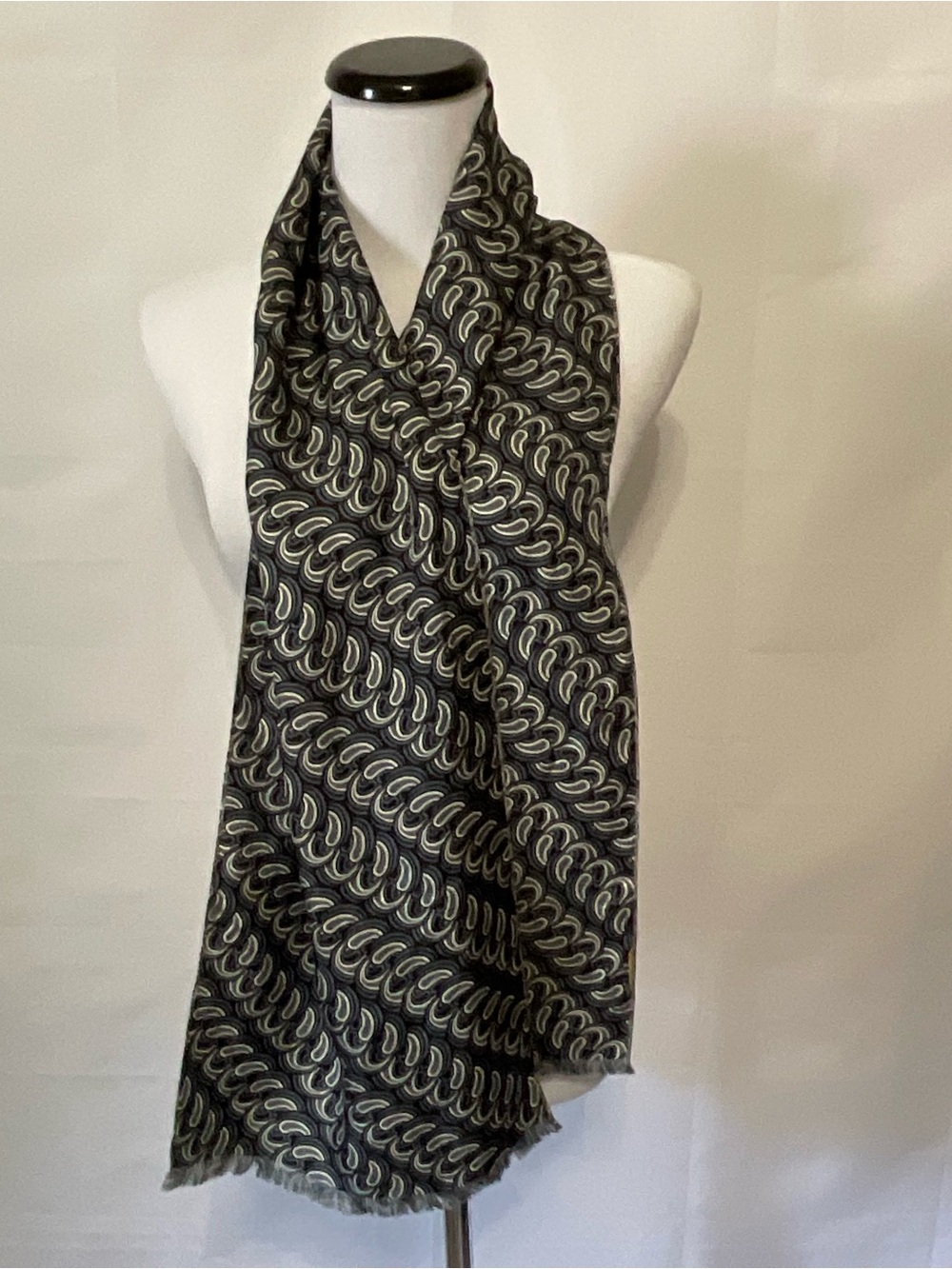 Echo Paisley Pattern Reversible 100% Silk Head Neck Scarf Wrap